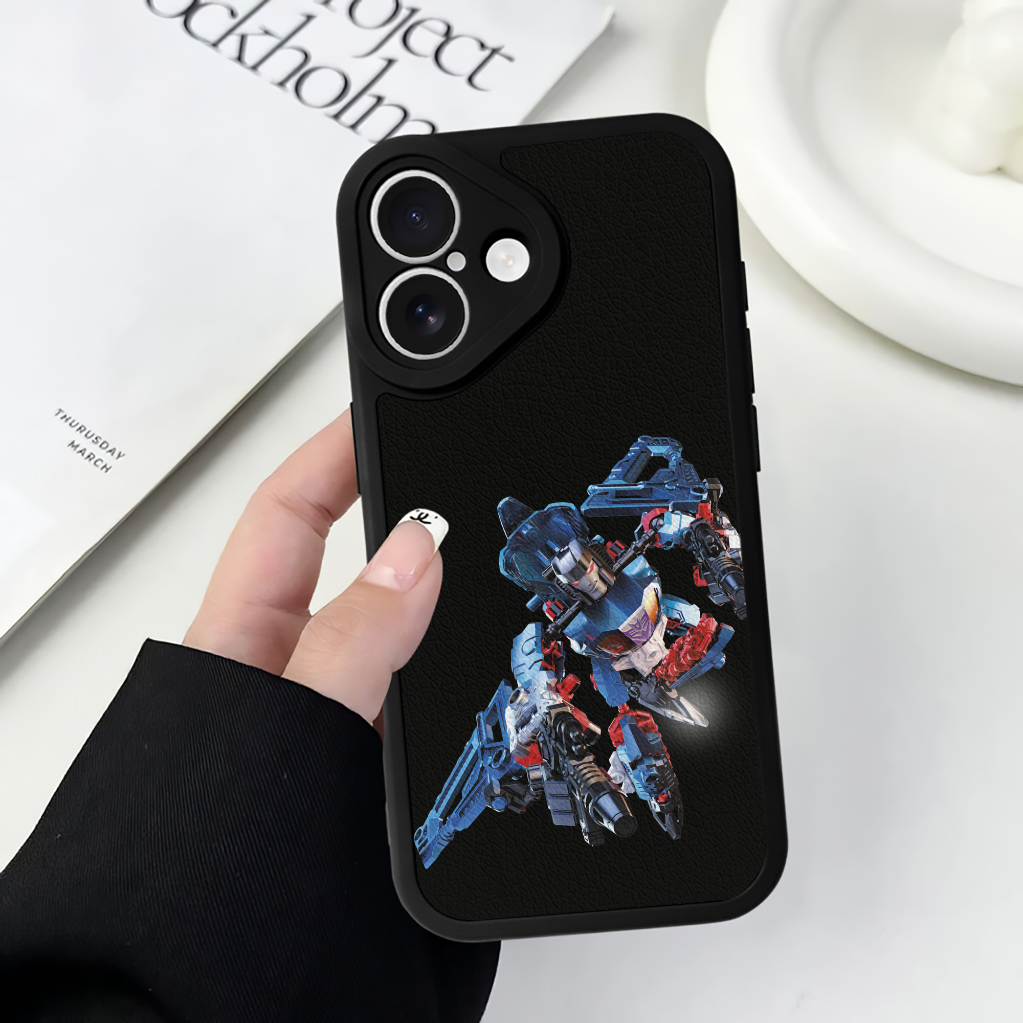 （画像用）  【iPhone 16シリーズ対応】シリコンスマホケース（レザー調） 材質：シリコン